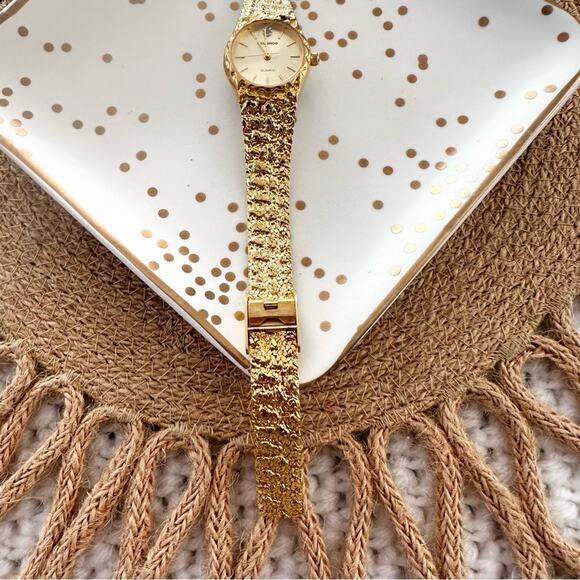 Helbros Vintage Gold Nugget Texture Diamond Chip Women Quiet Luxury Round Watch - Picture 6 of 9